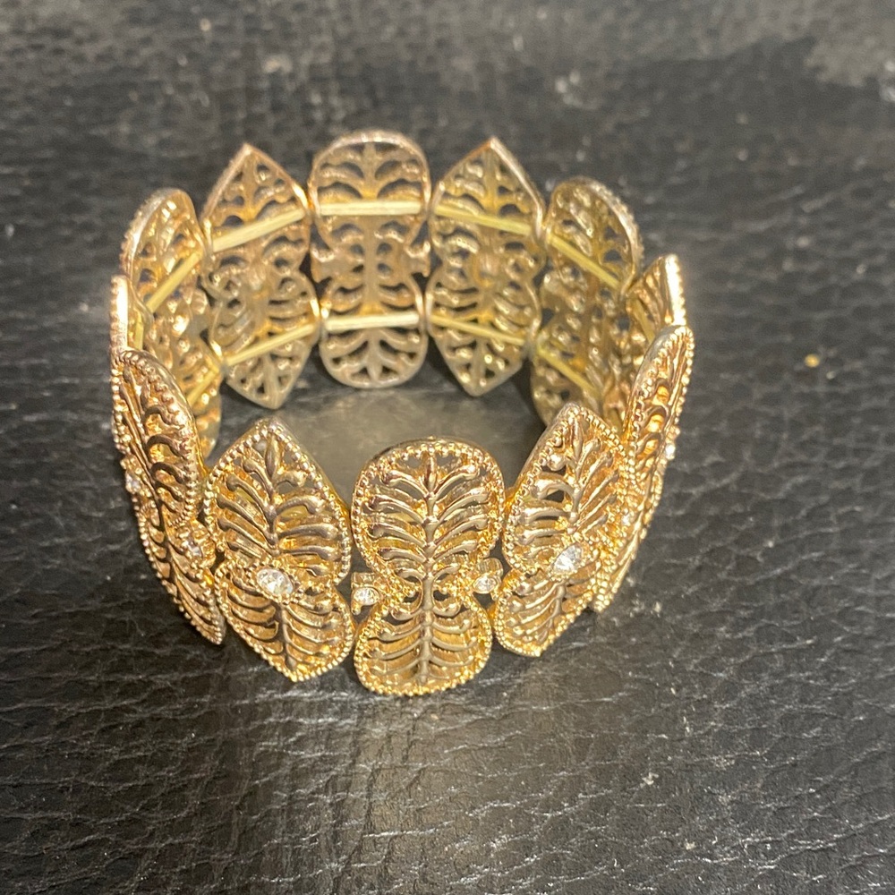 Gold tone filigree bracelet
